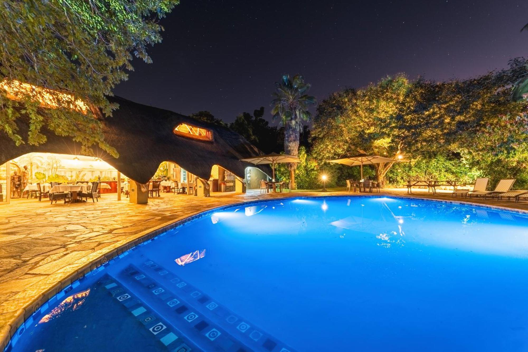 Bayete Guest Lodge Виктория Фолс Екстериор снимка